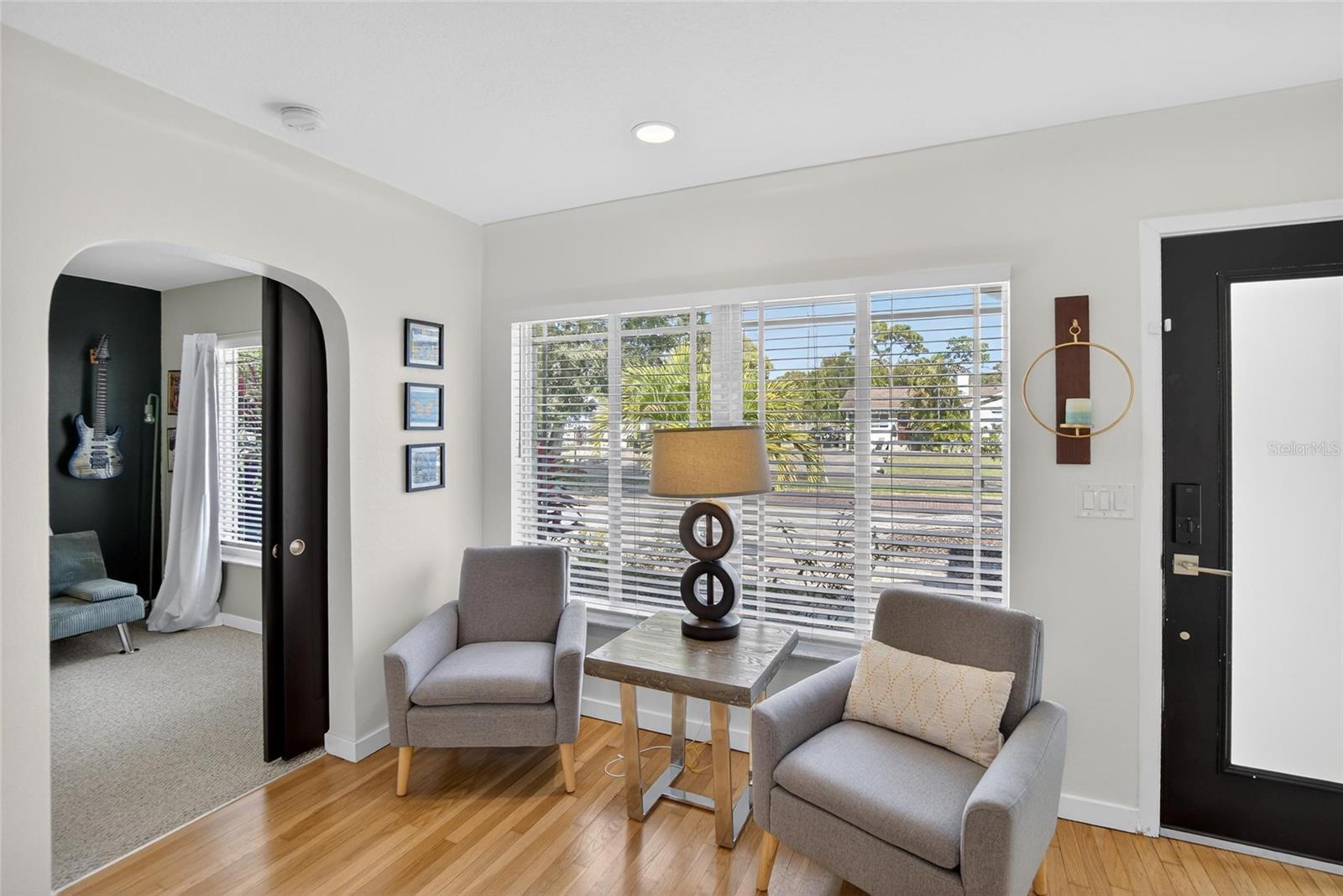 Image 9 of 70 For 6238 14th Avenue S