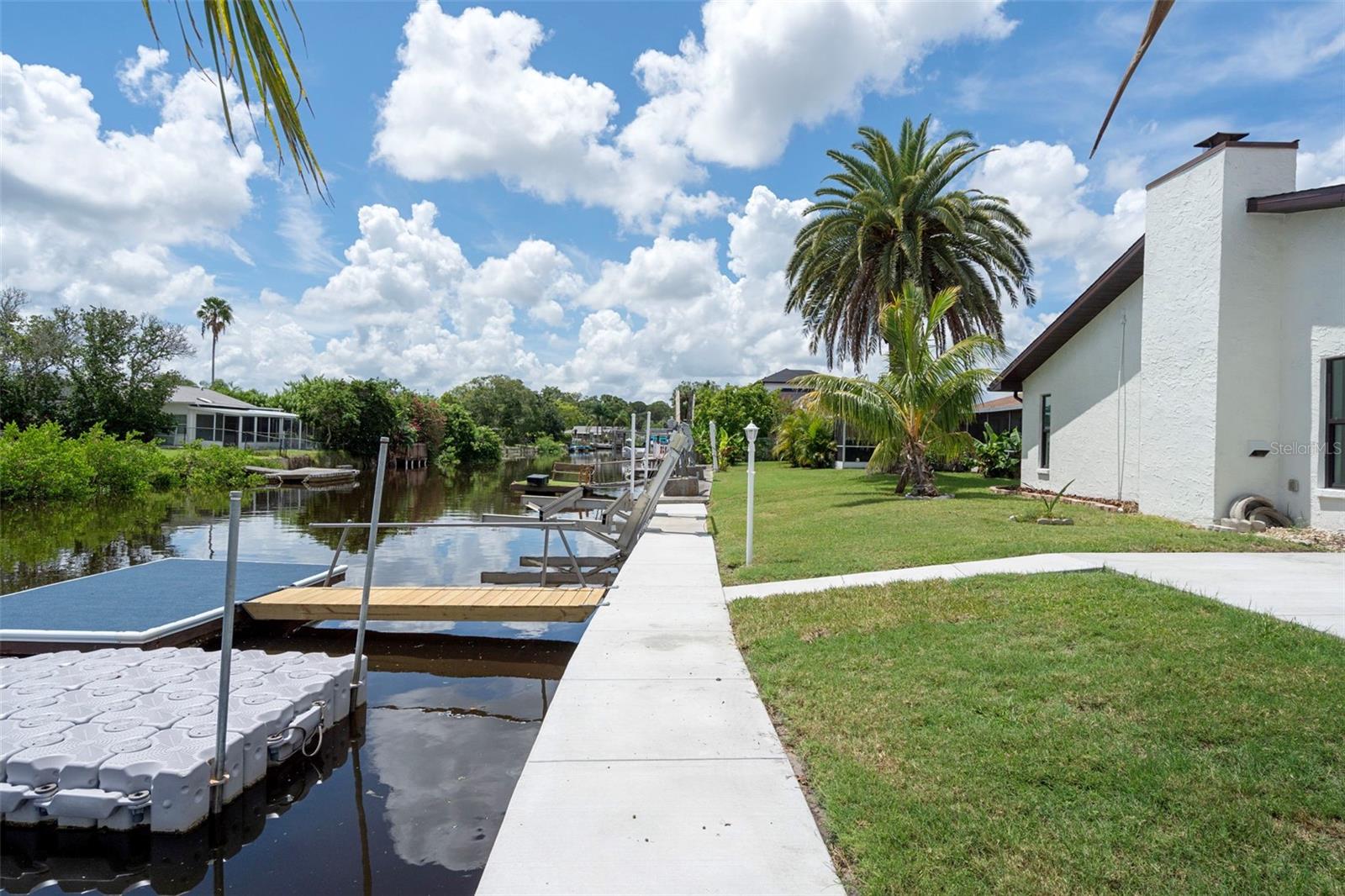 Image 48 of 52 For 9910 Island Harbor Drive A