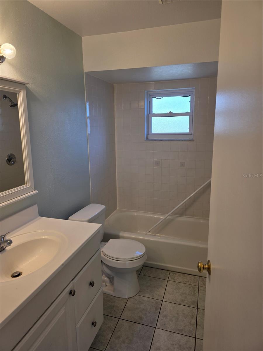 Image 8 of 17 For 520 Century Drive