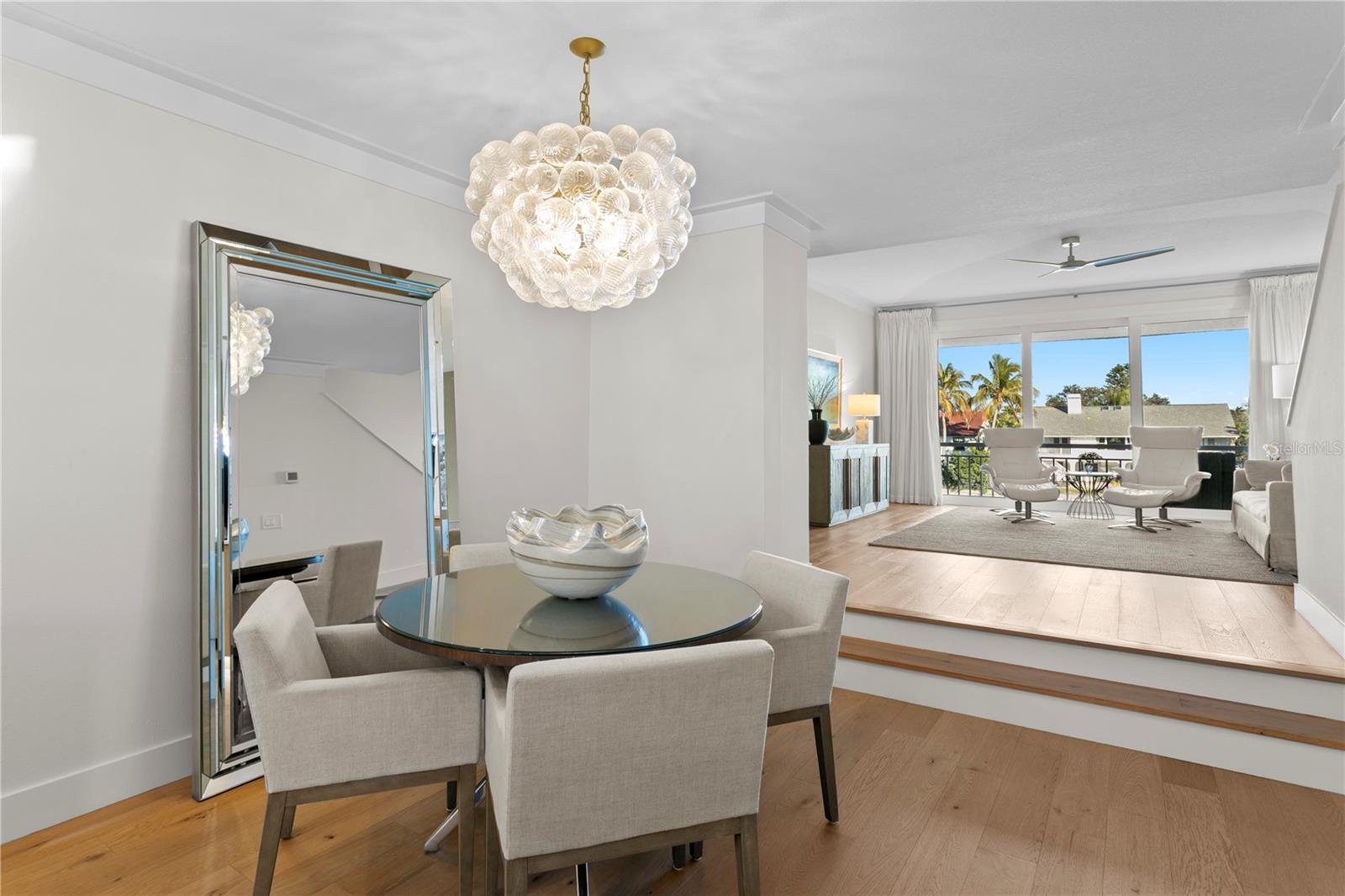 Image 4 of 52 For 1067 Pinellas Bayway S