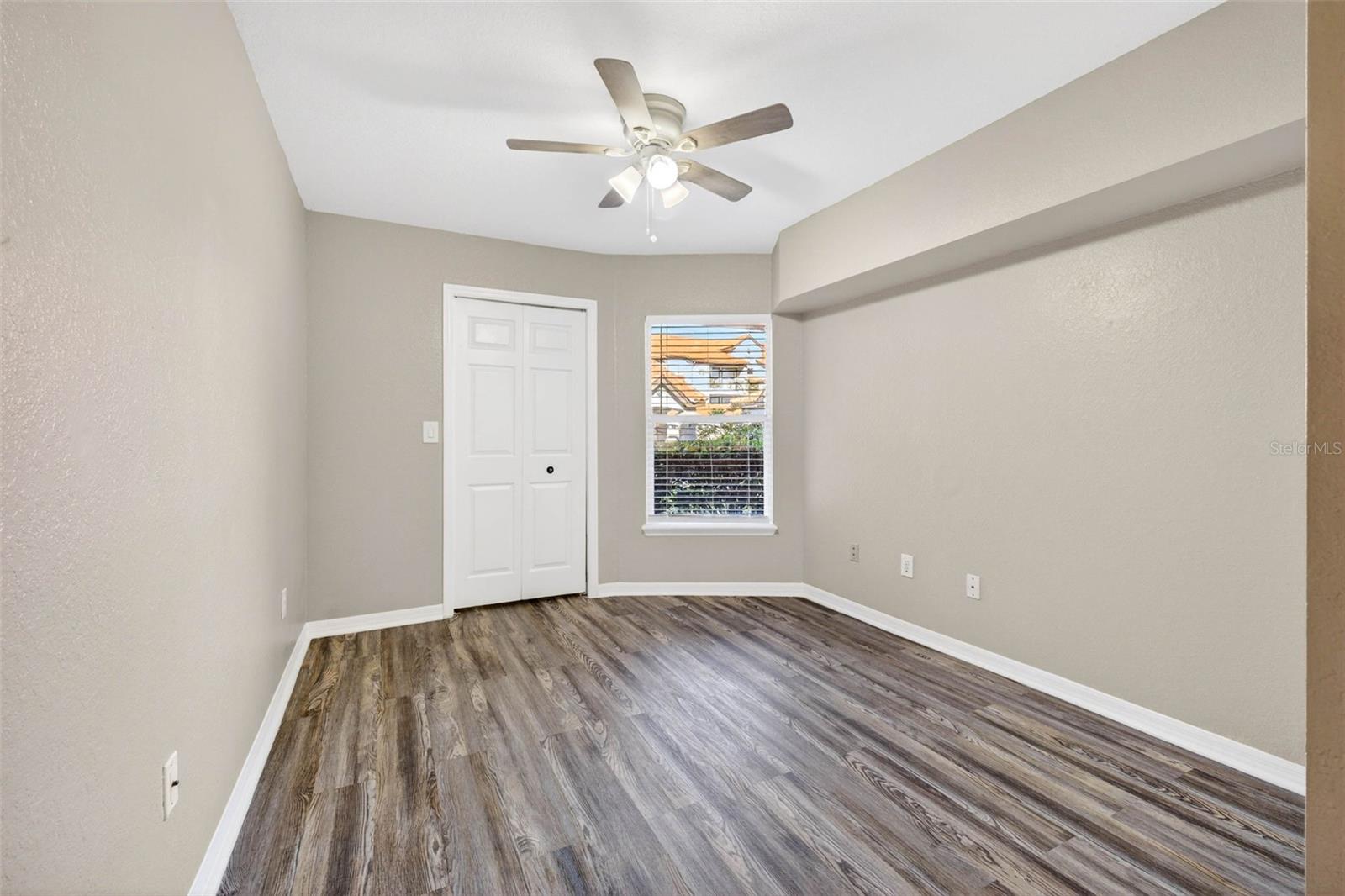 Image 14 of 29 For 18107 Peregrines Perch Place 104