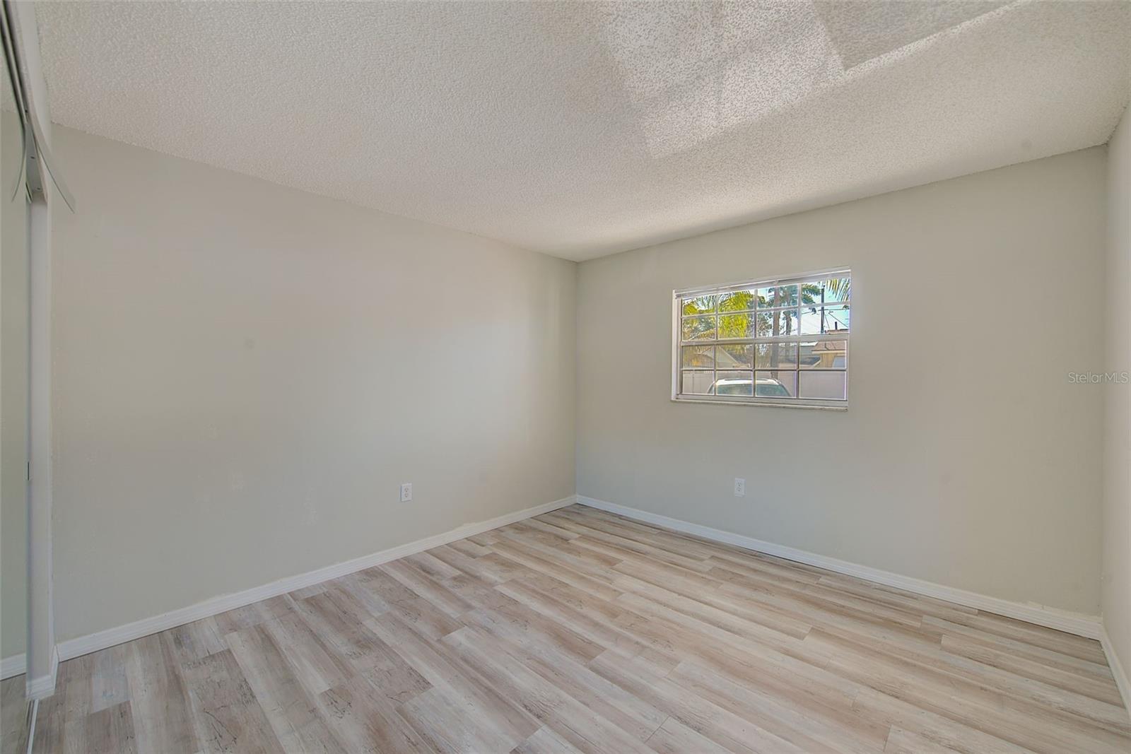 Image 27 of 33 For 10540 77th Terrace 109