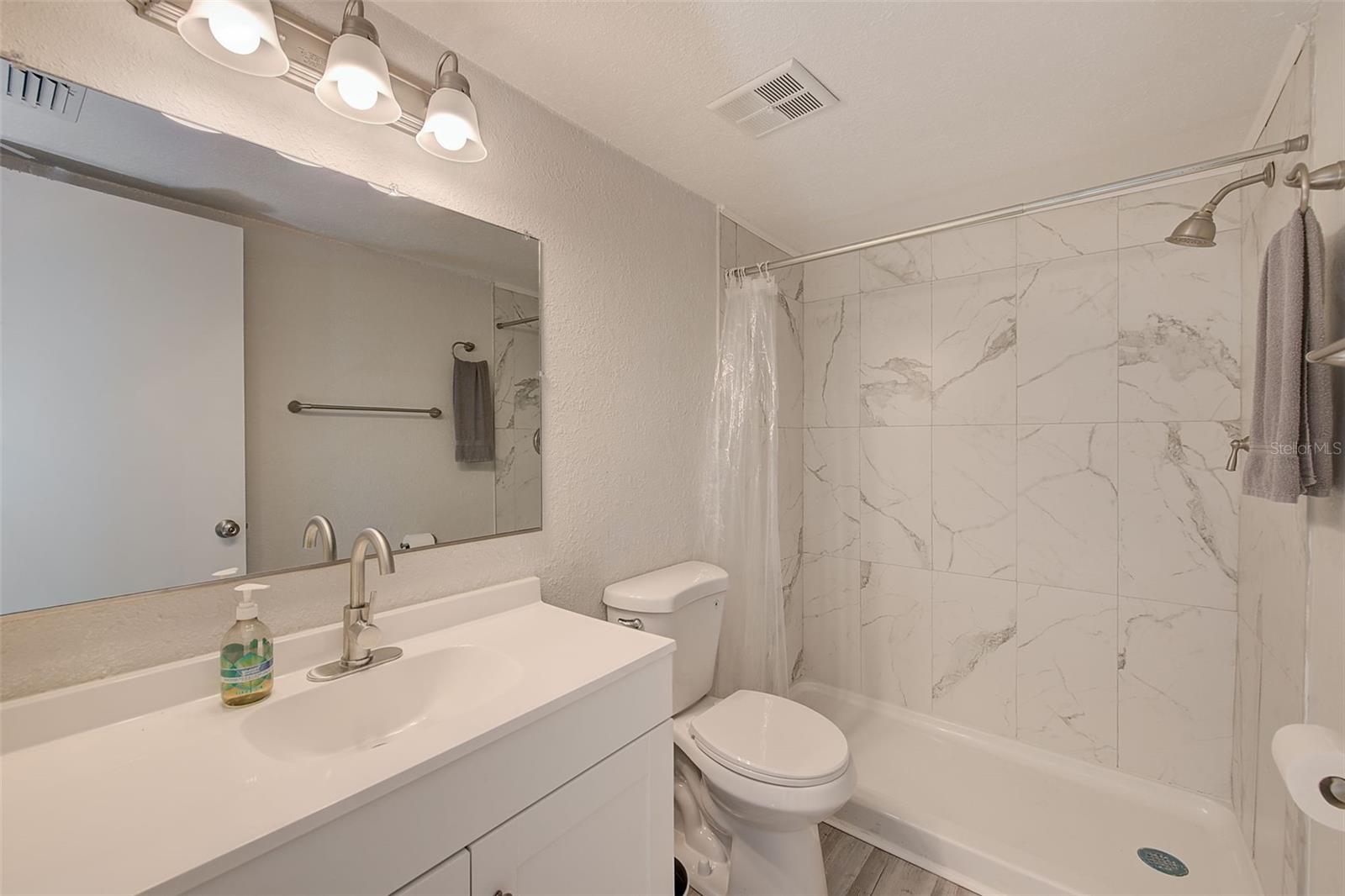 Image 29 of 33 For 10540 77th Terrace 109