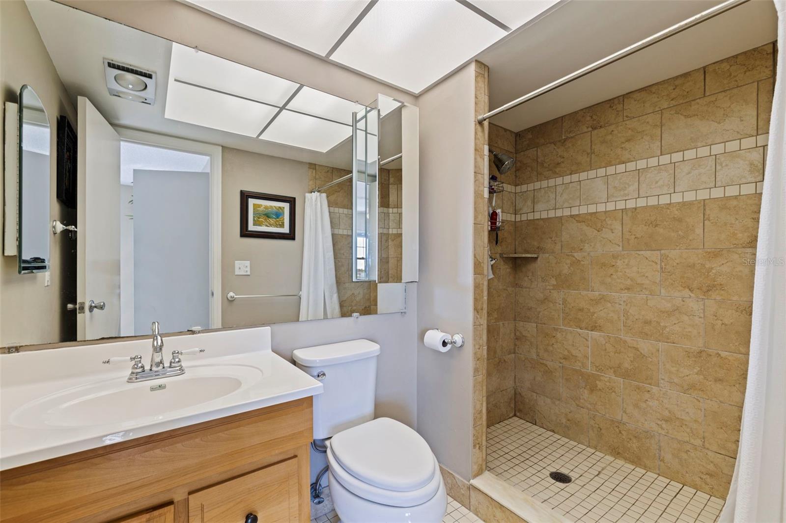 Image 16 of 26 For 6800 20th Avenue N 504