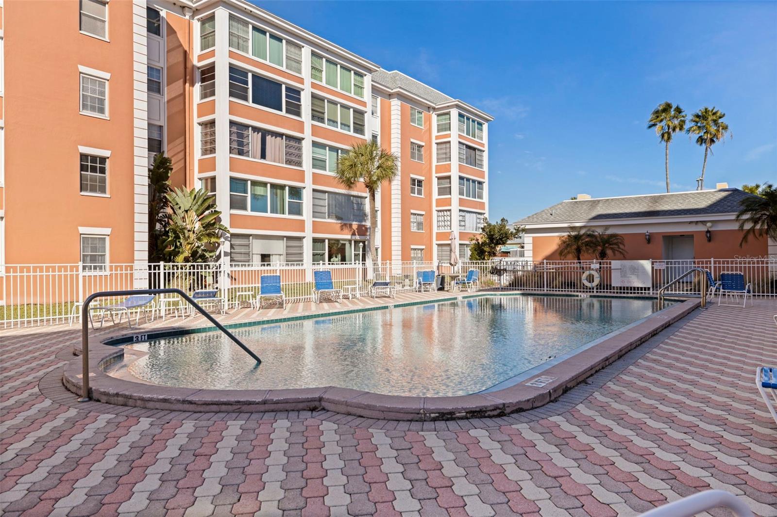 Image 22 of 26 For 6800 20th Avenue N 504