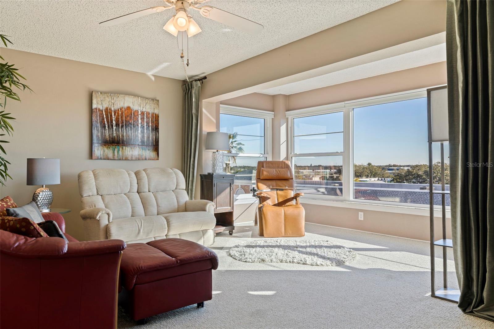 Image 3 of 26 For 6800 20th Avenue N 504