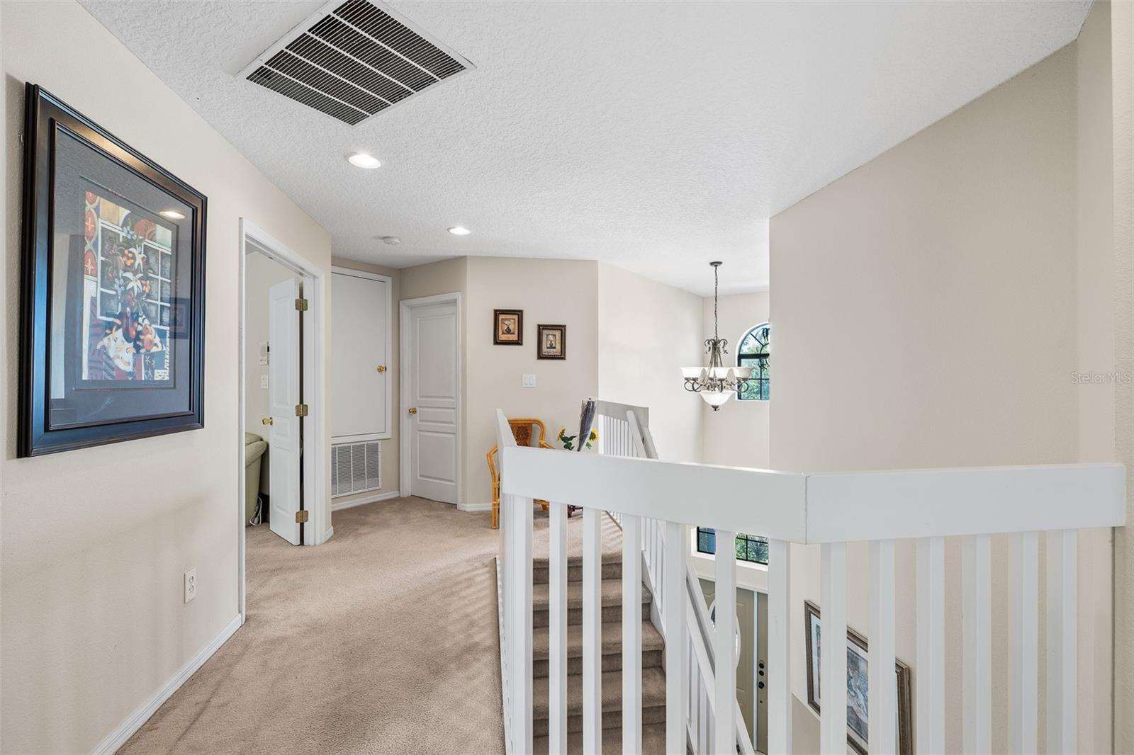 Image 18 of 43 For 1425 Amaryllis Circle