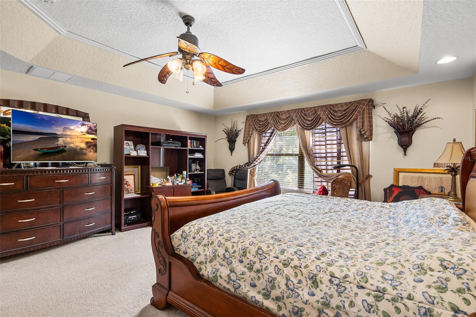 Image 20 of 43 For 1425 Amaryllis Circle