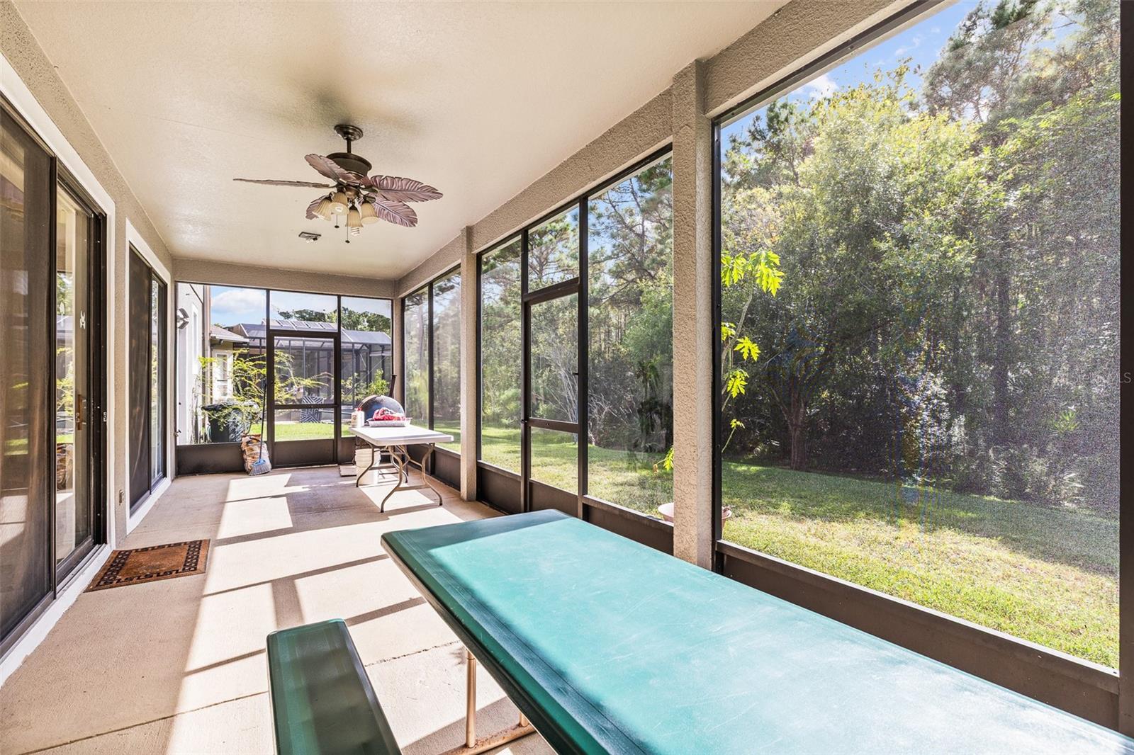 Image 32 of 43 For 1425 Amaryllis Circle