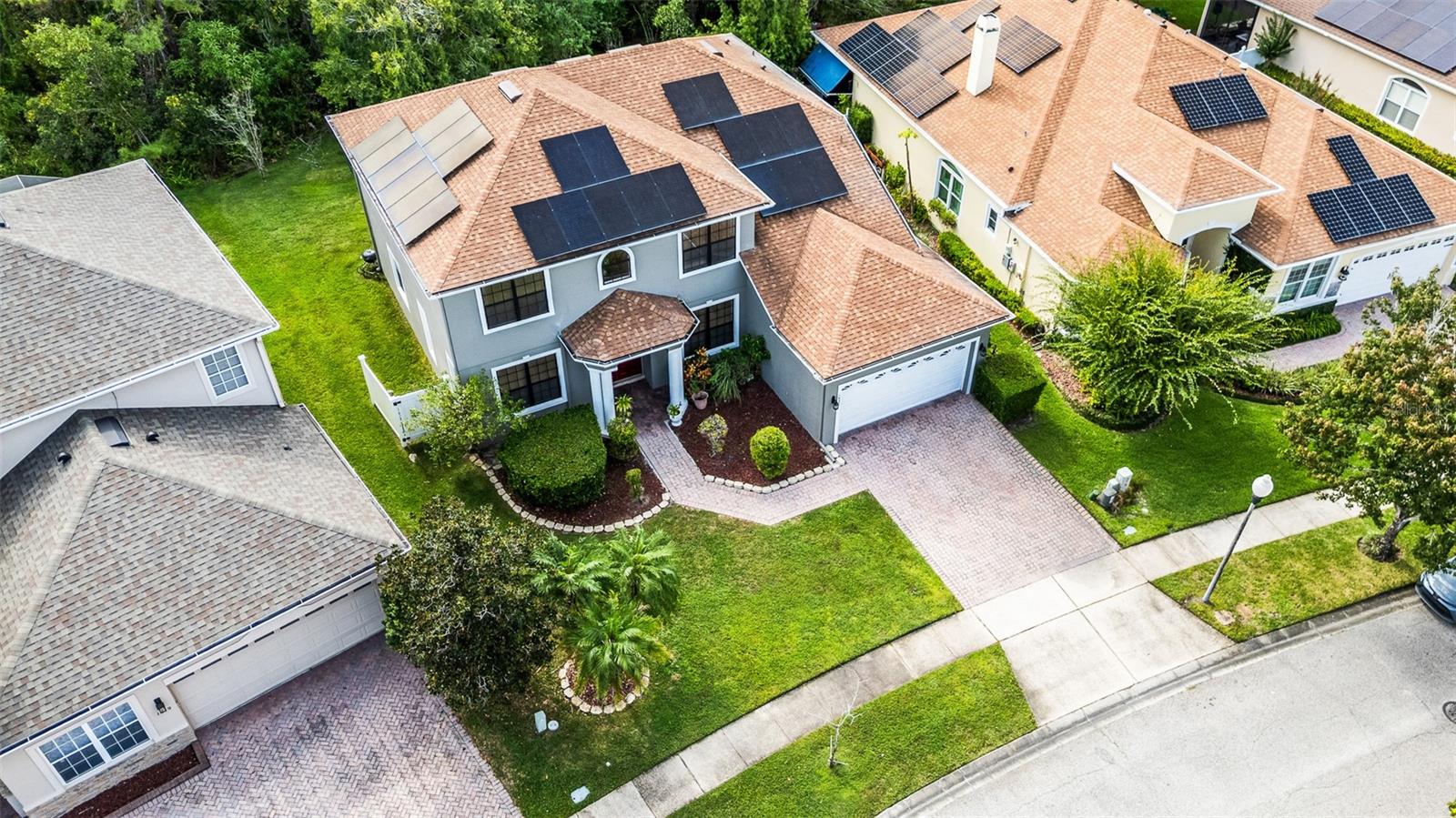 Image 40 of 43 For 1425 Amaryllis Circle