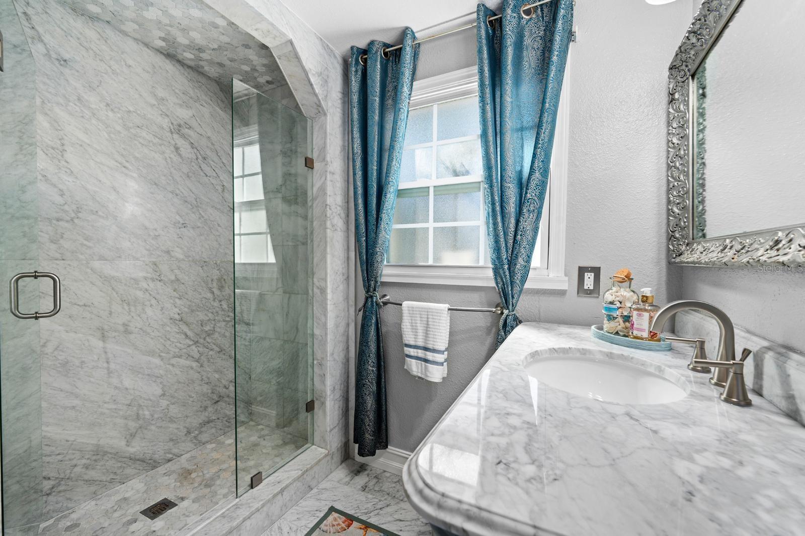 Image 14 of 28 For 8644 May Circle