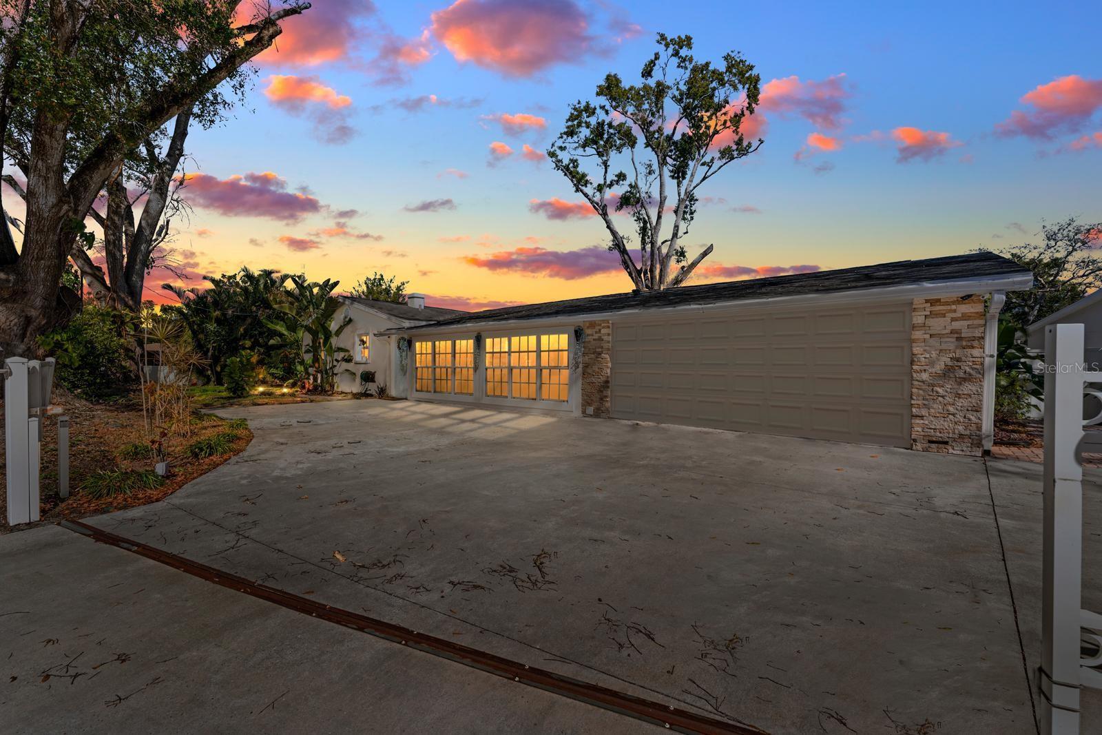 Image 2 of 28 For 8644 May Circle