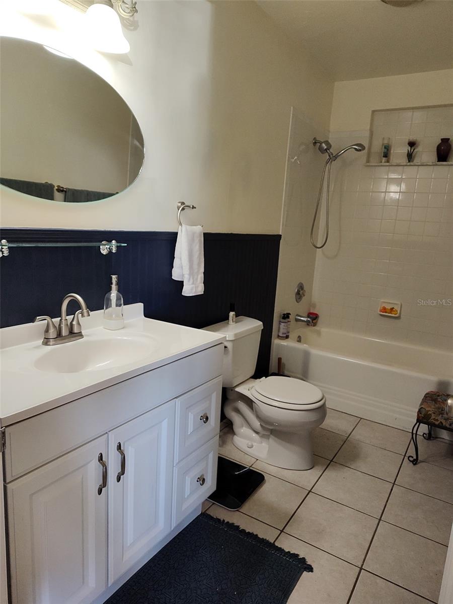 Image 13 of 15 For 1332 Buckingham Drive