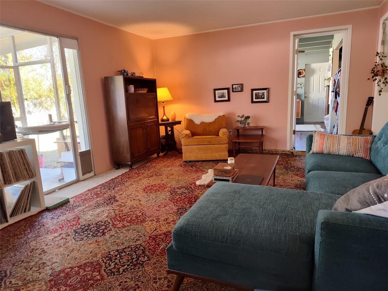 Image 8 of 15 For 1332 Buckingham Drive