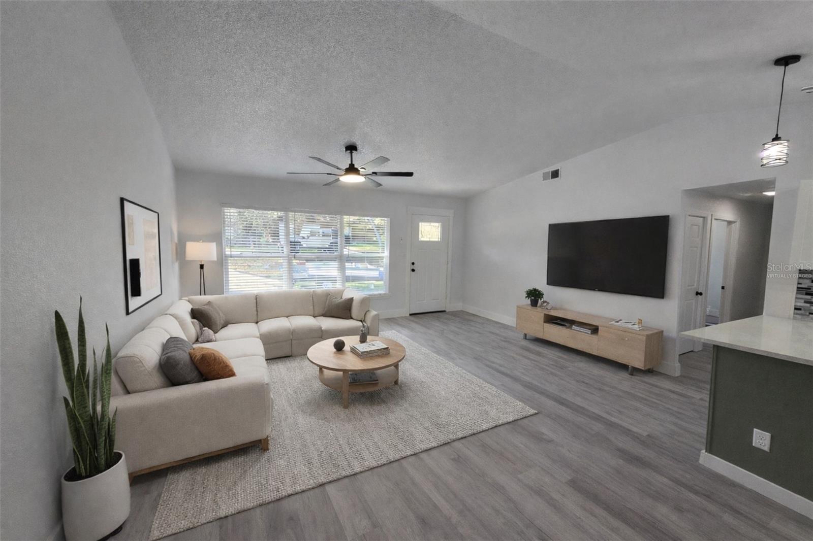 Image 4 of 42 For 34071 Madison Avenue