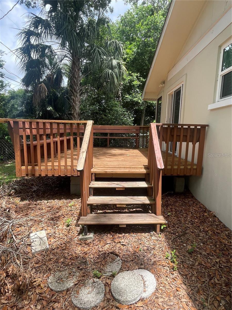 Image 24 of 27 For 1536 Illinois Road