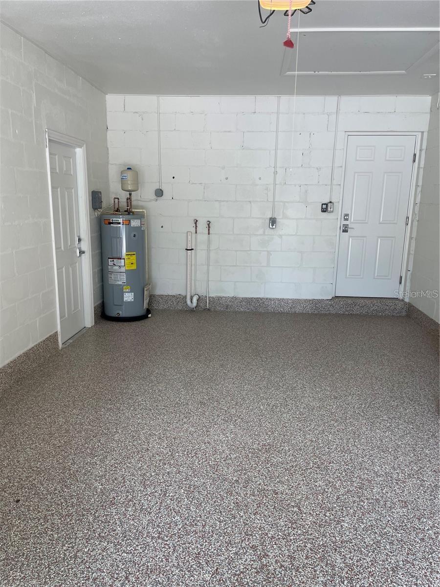 Image 6 of 27 For 1536 Illinois Road