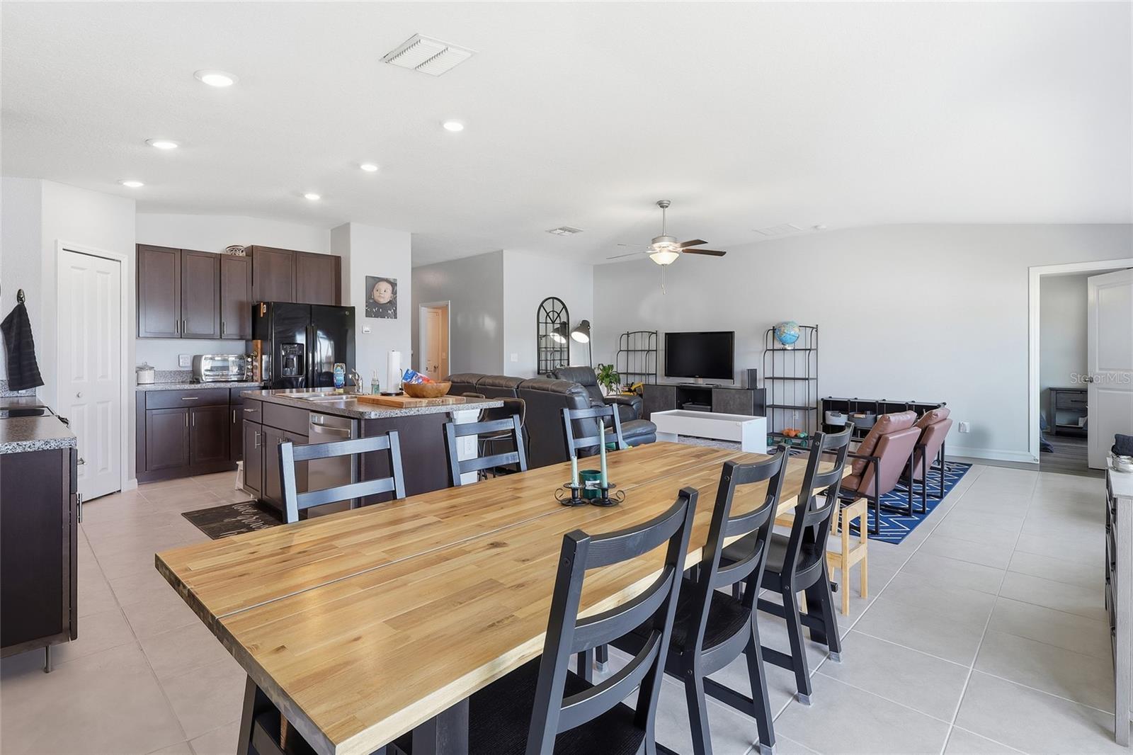 Image 3 of 27 For 3609 Romano Busciglio Street