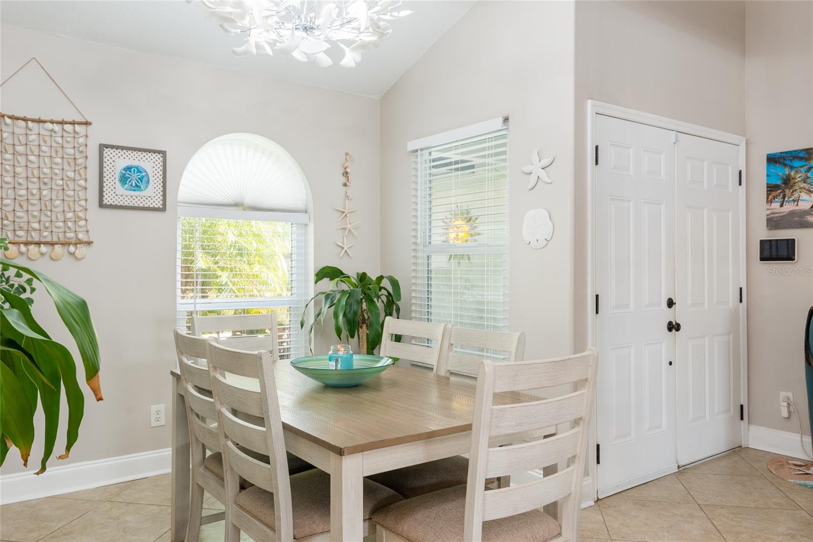 Image 5 of 36 For 1301 Monte Lake Drive