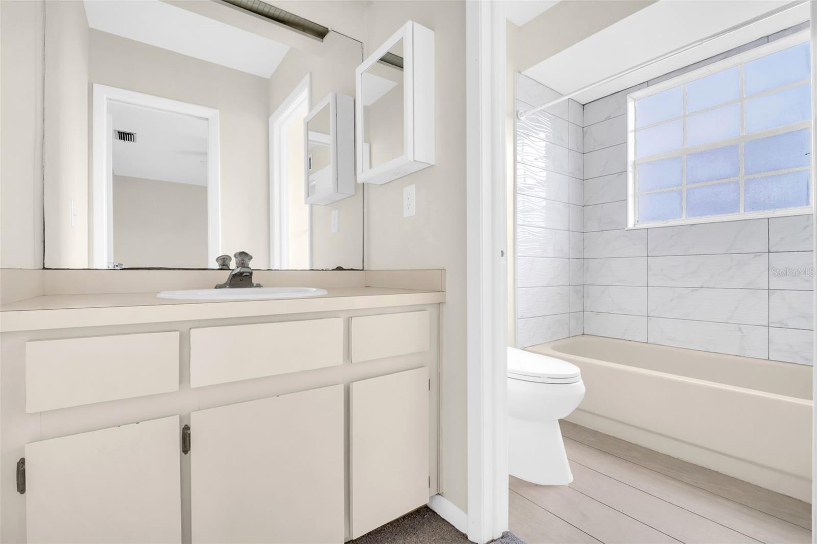 Image 16 of 29 For 1526 Chateaux De Ville Court