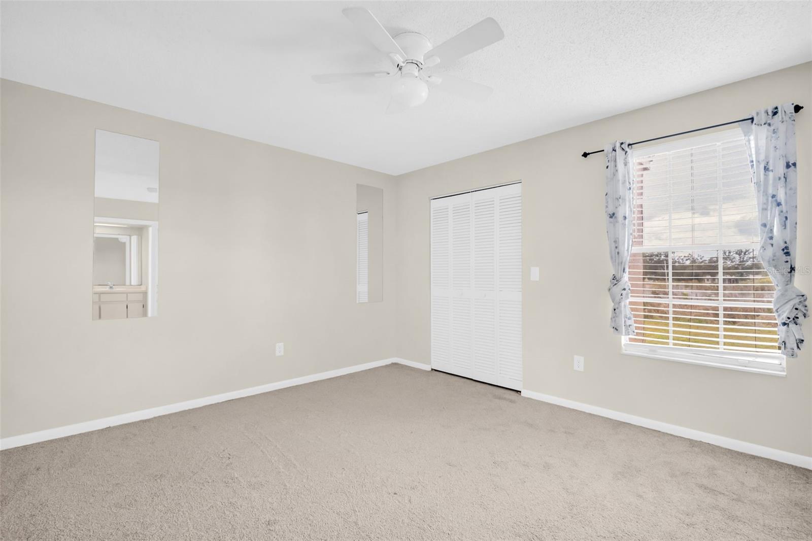 Image 24 of 29 For 1526 Chateaux De Ville Court