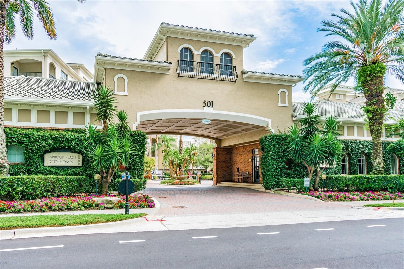 Details for 501 Knights Run Avenue 1228, TAMPA, FL 33602