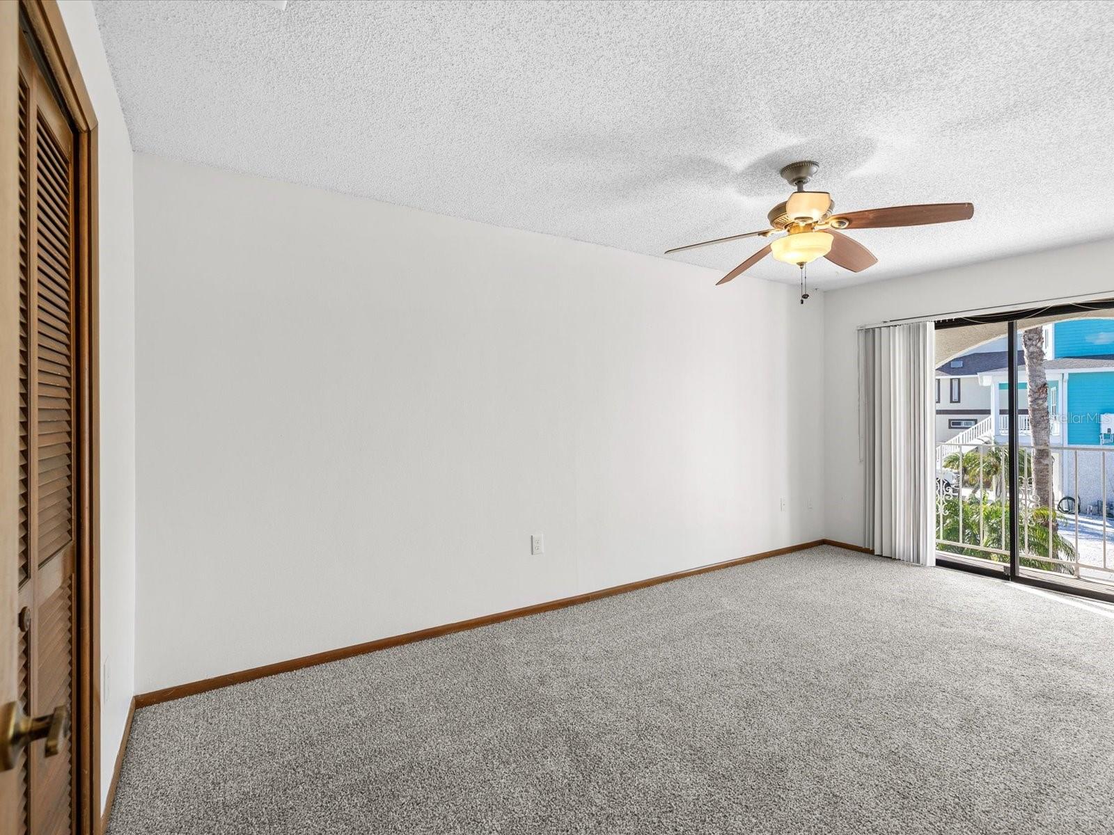 Image 31 of 93 For 5956 Seaside Drive