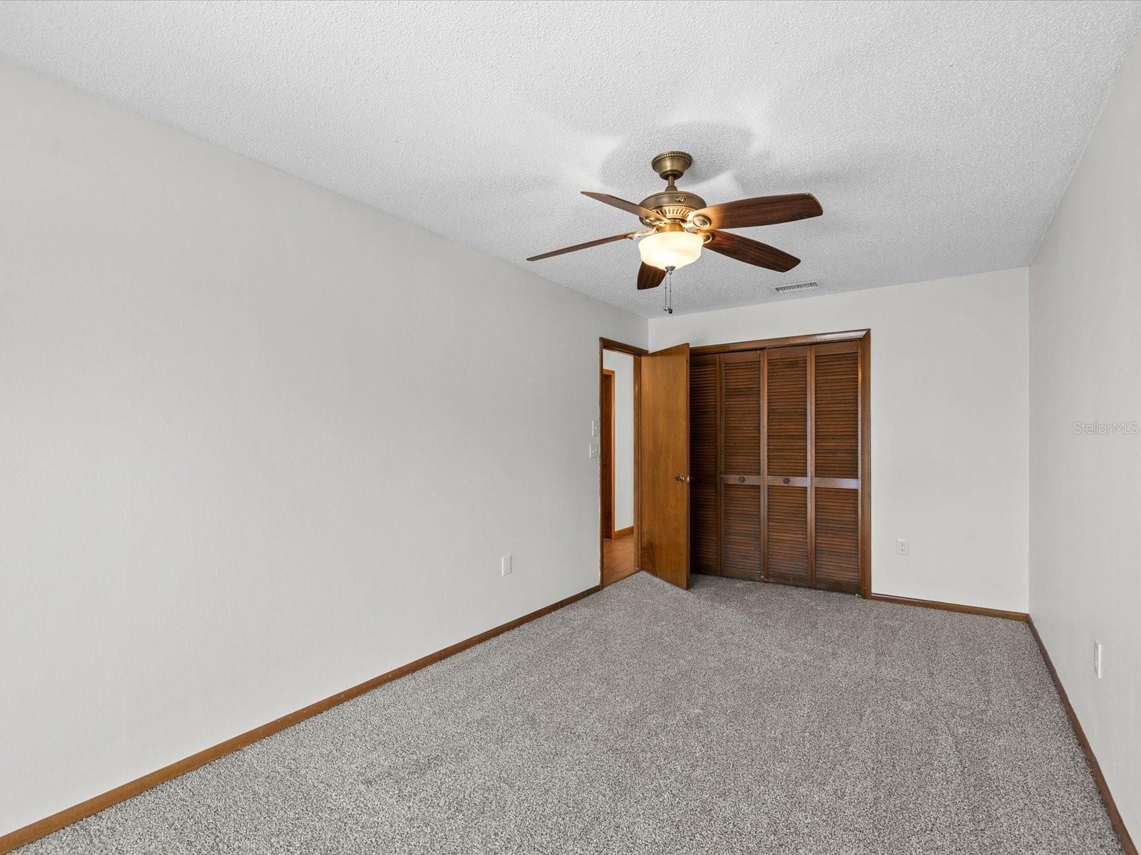 Image 32 of 93 For 5956 Seaside Drive