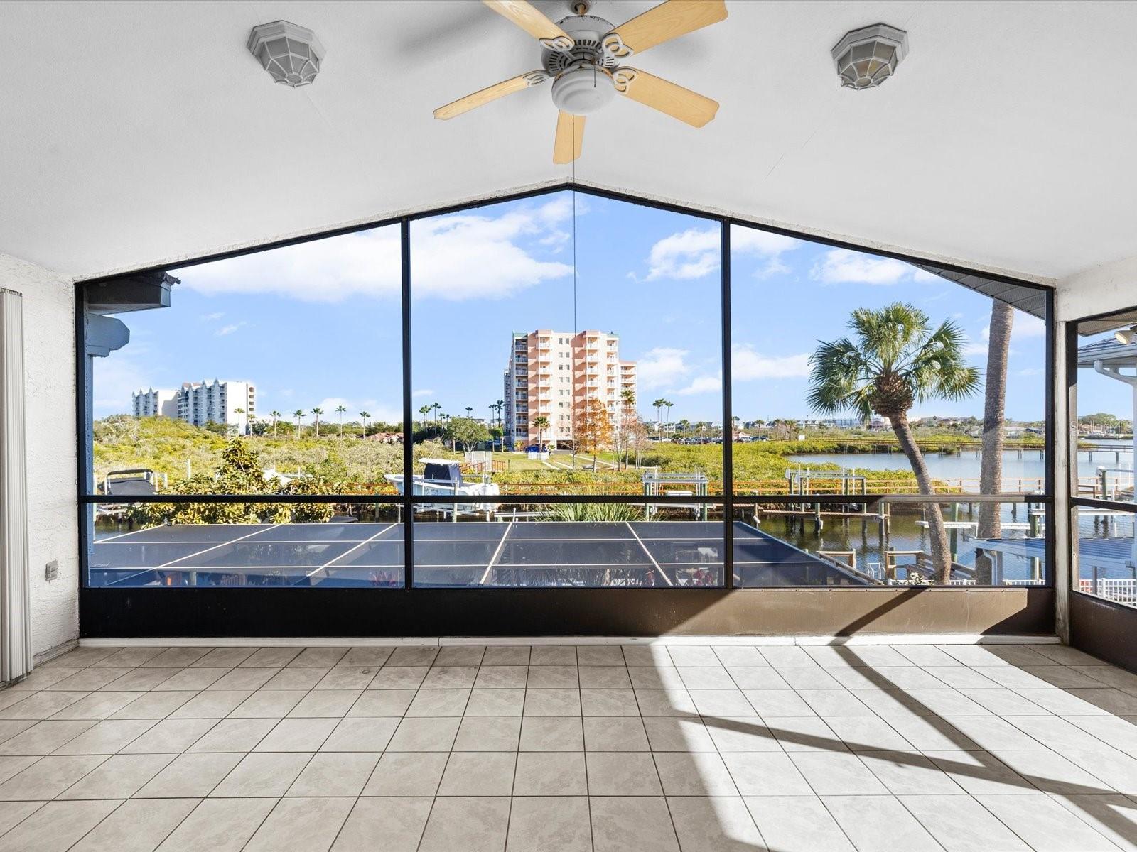 Image 40 of 93 For 5956 Seaside Drive