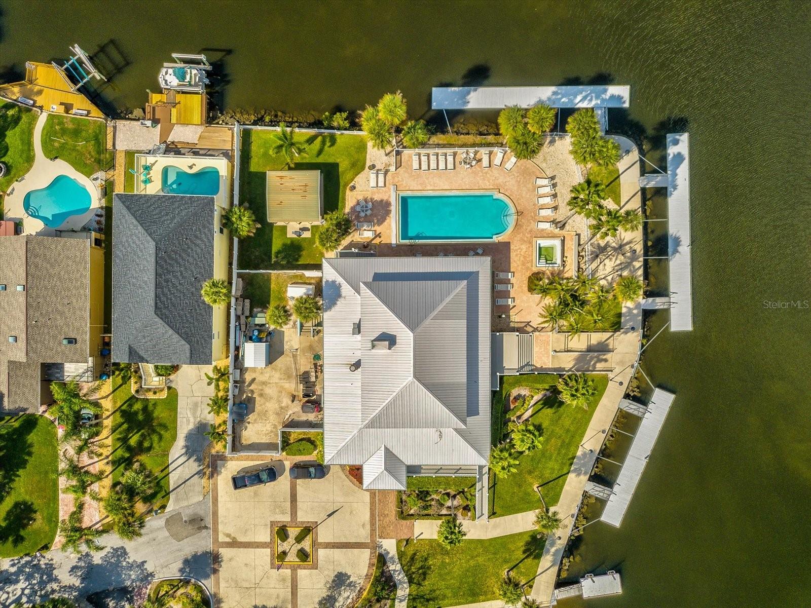 Image 74 of 93 For 5956 Seaside Drive