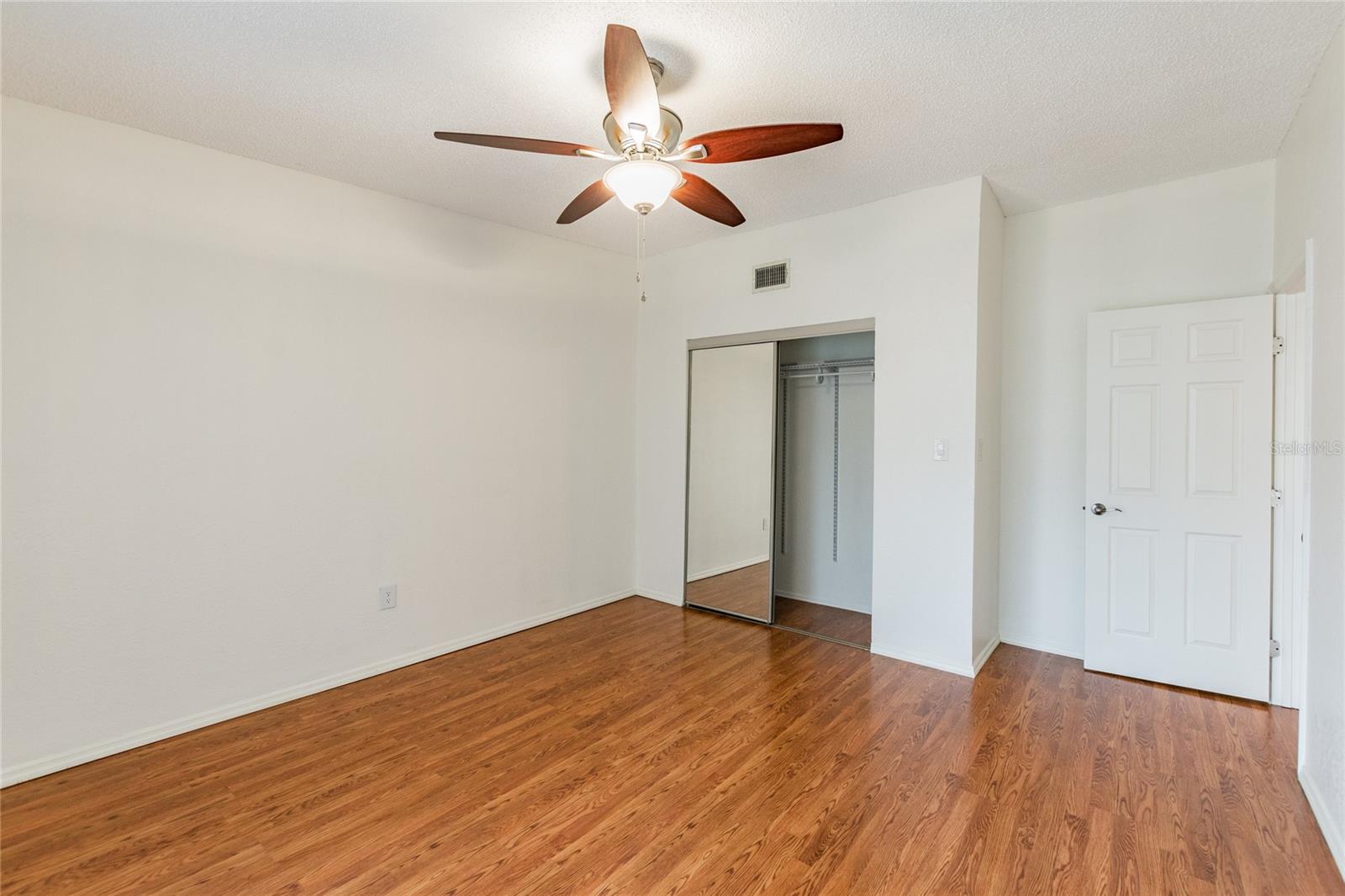 Image 6 of 21 For 6435 92nd Place 904