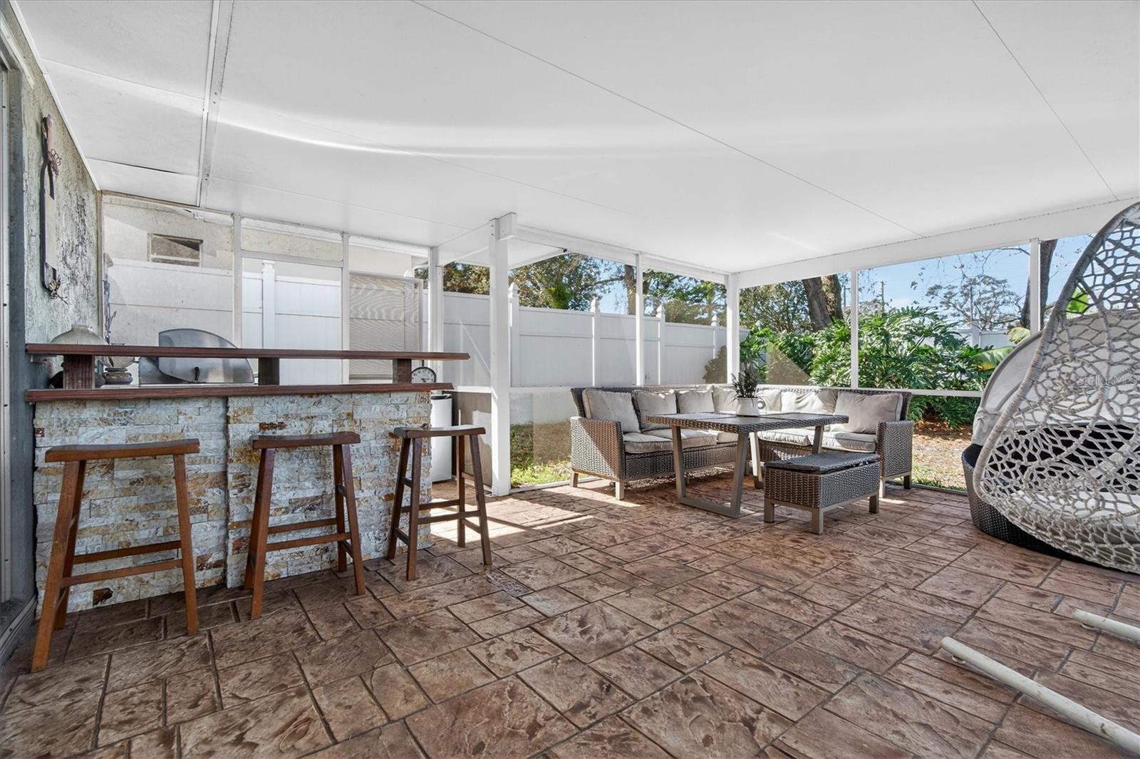 Listing photo id 25 for 88 Harbor Oaks Circle