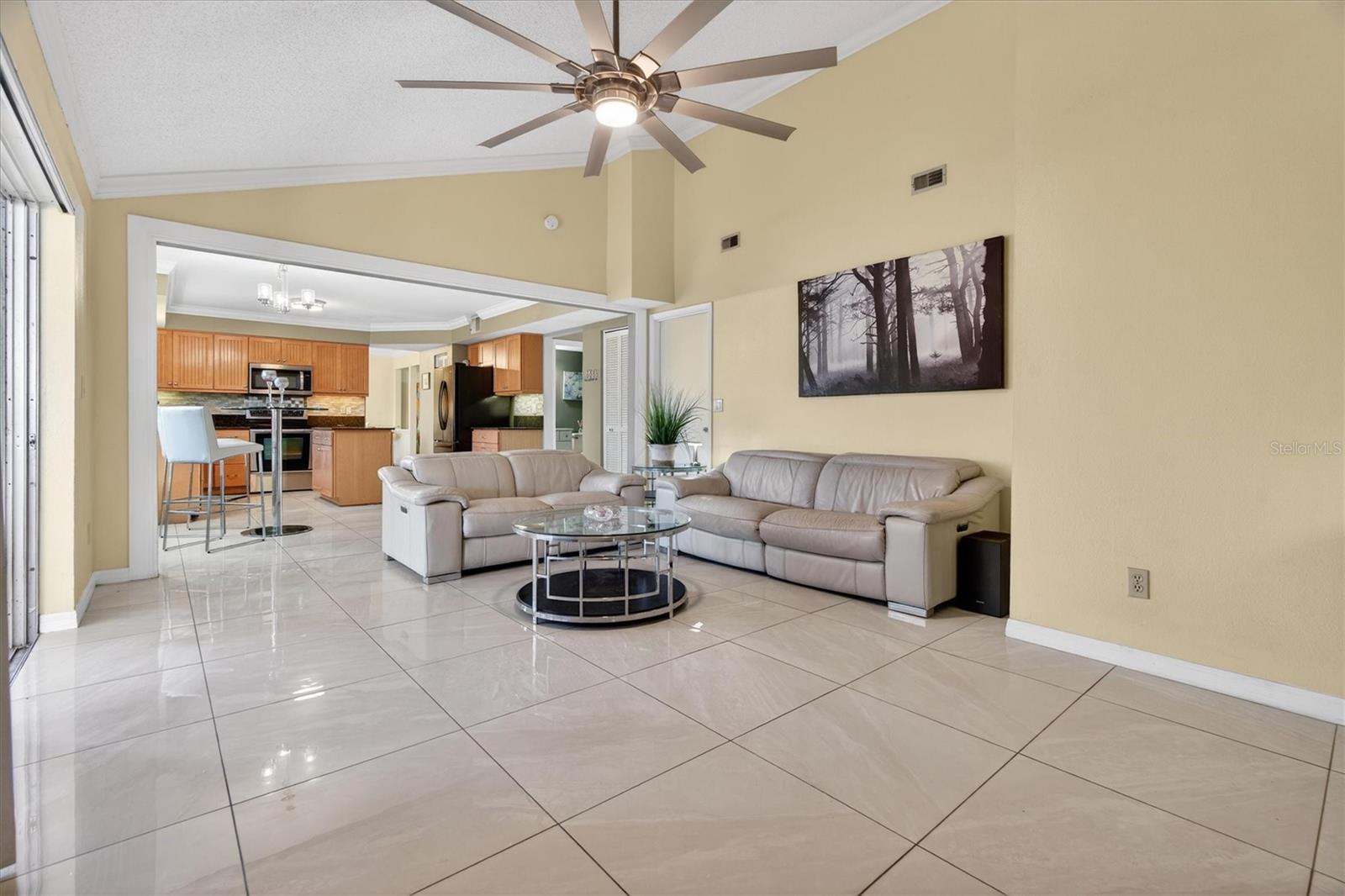 Listing photo id 28 for 88 Harbor Oaks Circle