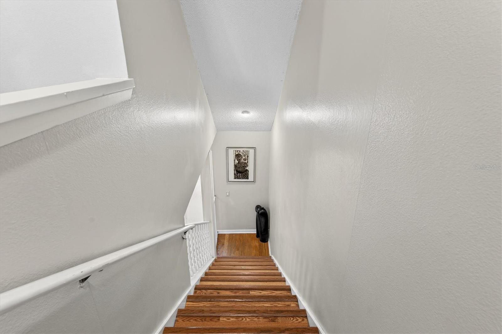 Listing photo id 30 for 88 Harbor Oaks Circle