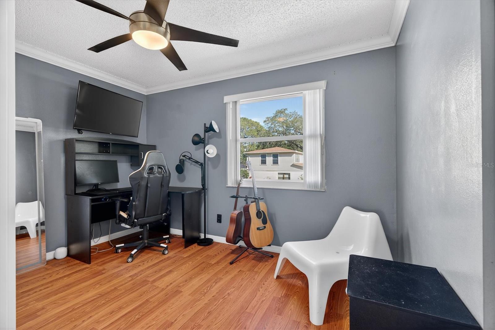 Listing photo id 35 for 88 Harbor Oaks Circle