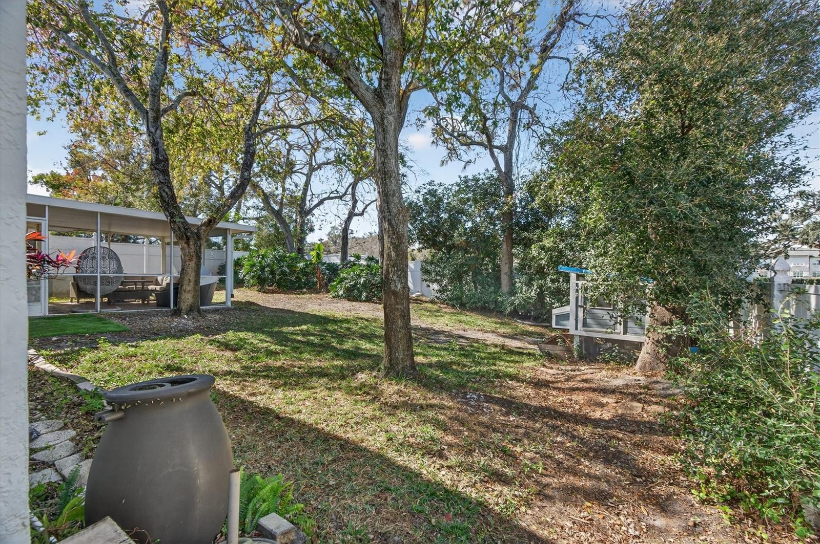 Listing photo id 48 for 88 Harbor Oaks Circle