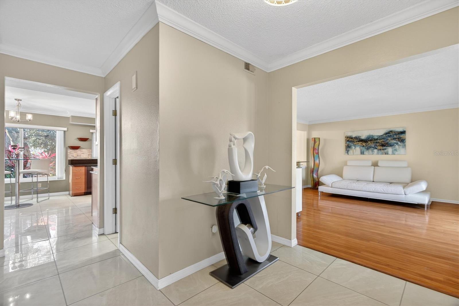 Listing photo id 7 for 88 Harbor Oaks Circle