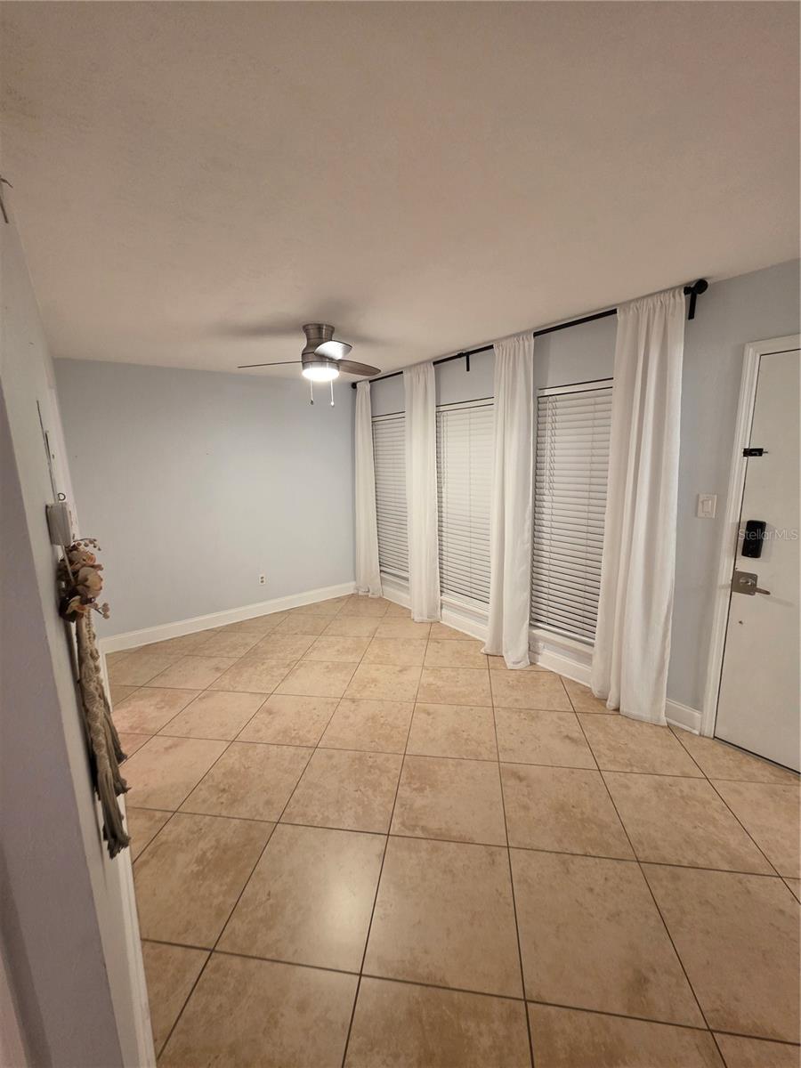 Image 8 of 25 For 4417 Rayfield Drive