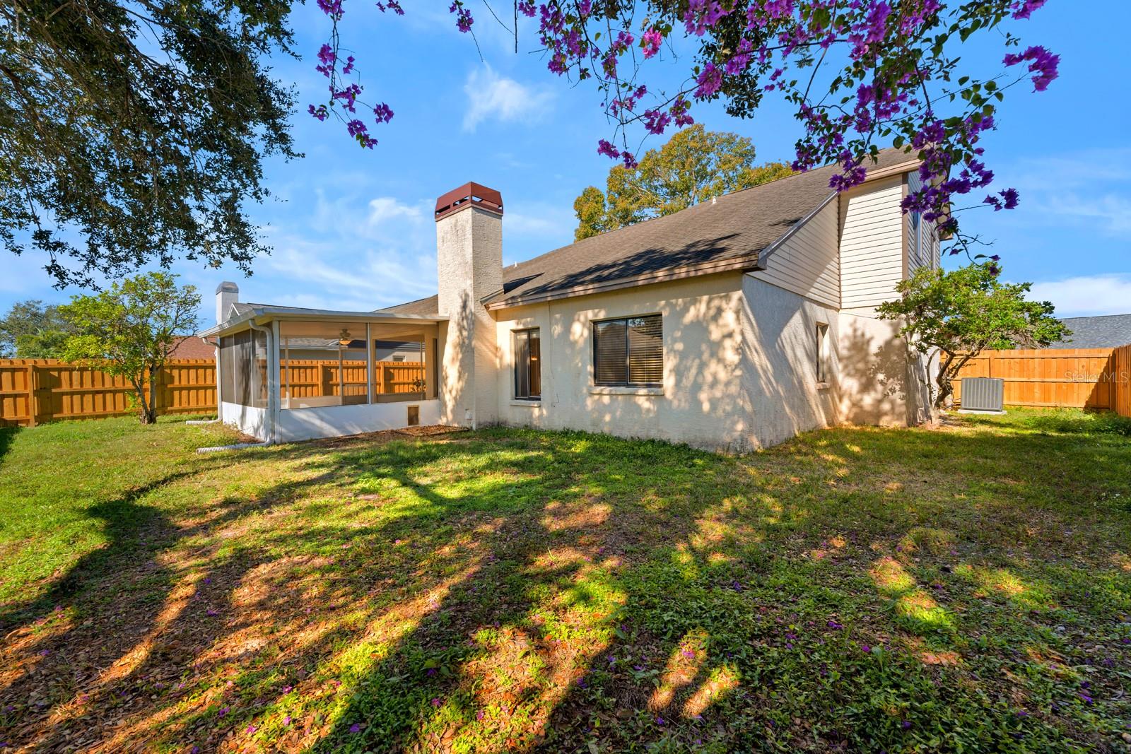 Image 24 of 32 For 1504 Storington Avenue