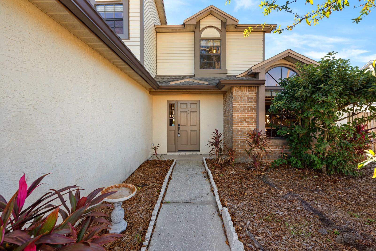 Image 4 of 32 For 1504 Storington Avenue