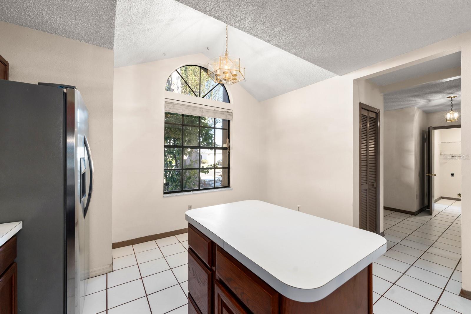 Image 7 of 32 For 1504 Storington Avenue