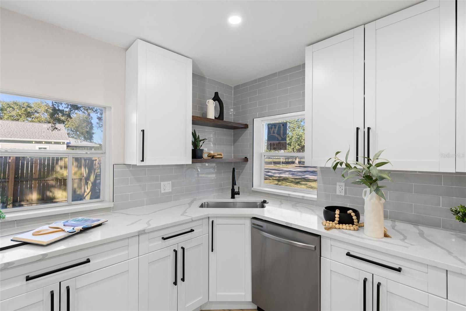 Image 11 of 25 For 7301 West Shore Boulevard