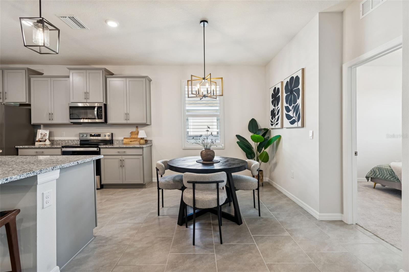 Image 31 of 75 For 9882 Shoreline View Way