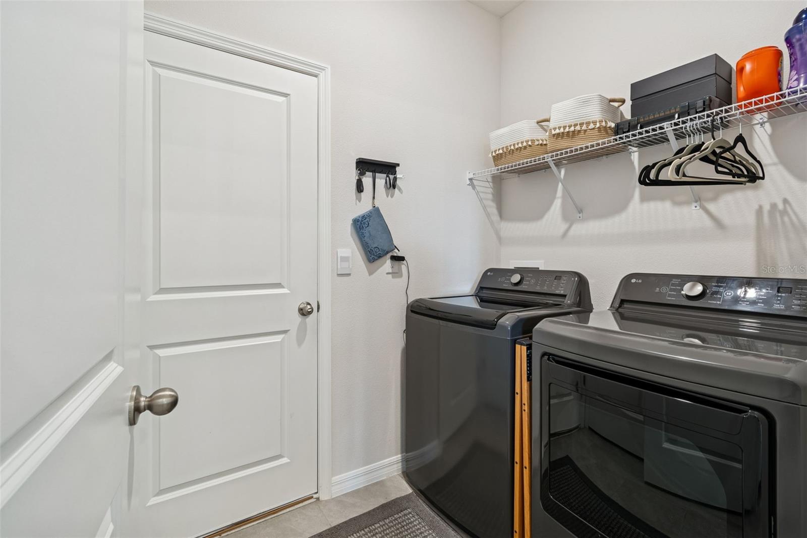 Image 33 of 75 For 9882 Shoreline View Way