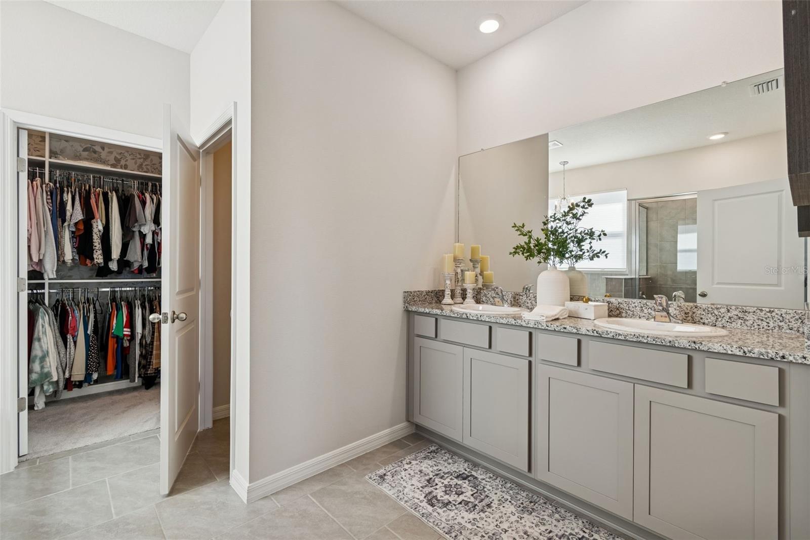 Image 46 of 75 For 9882 Shoreline View Way