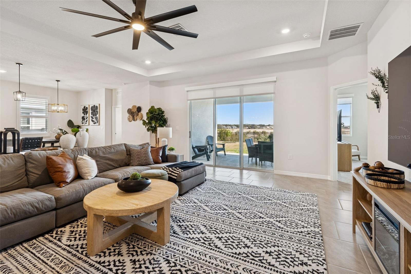 Image 49 of 75 For 9882 Shoreline View Way