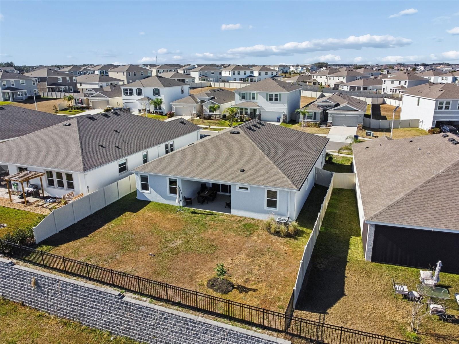 Image 57 of 75 For 9882 Shoreline View Way