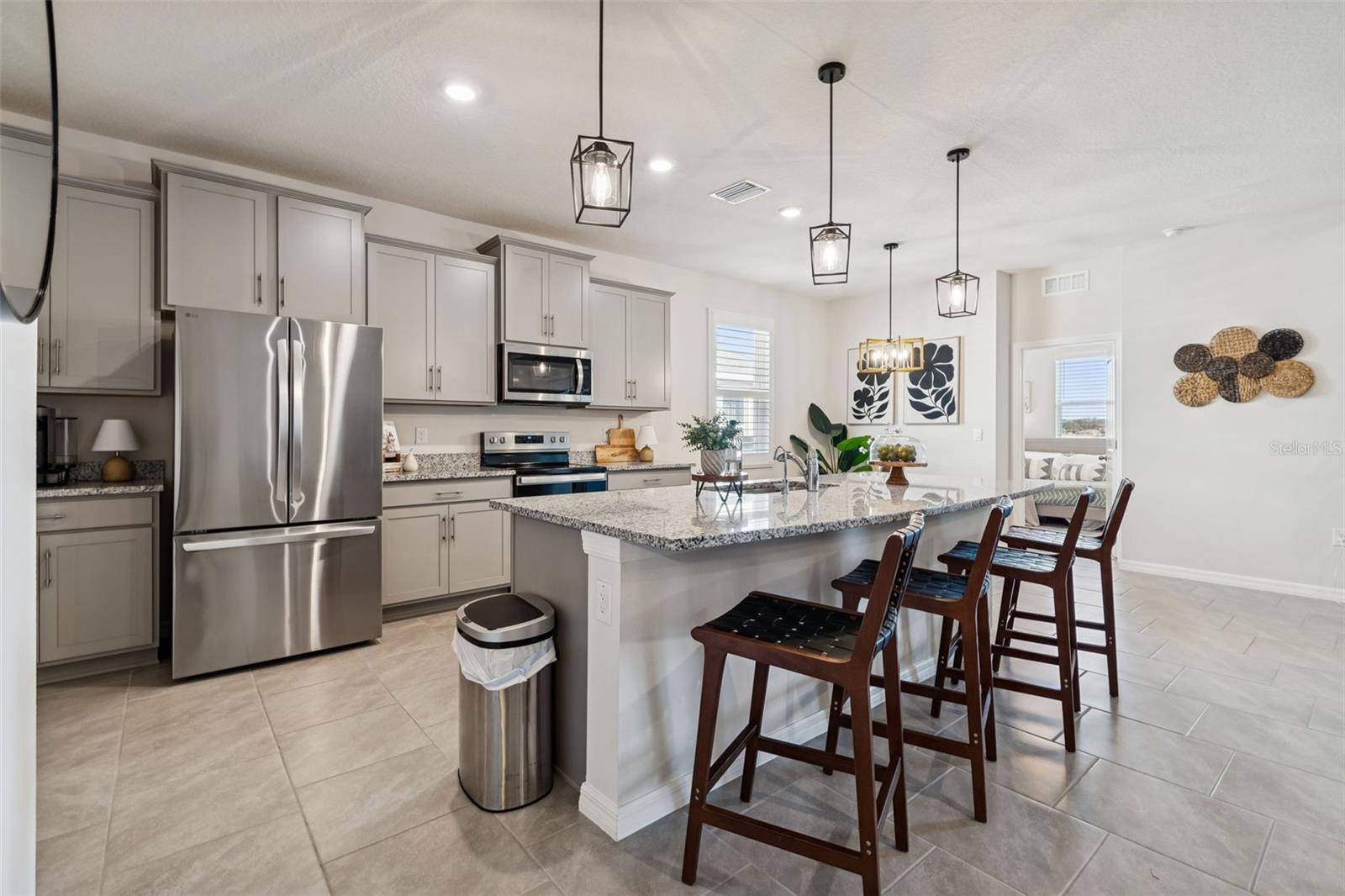 Image 9 of 75 For 9882 Shoreline View Way