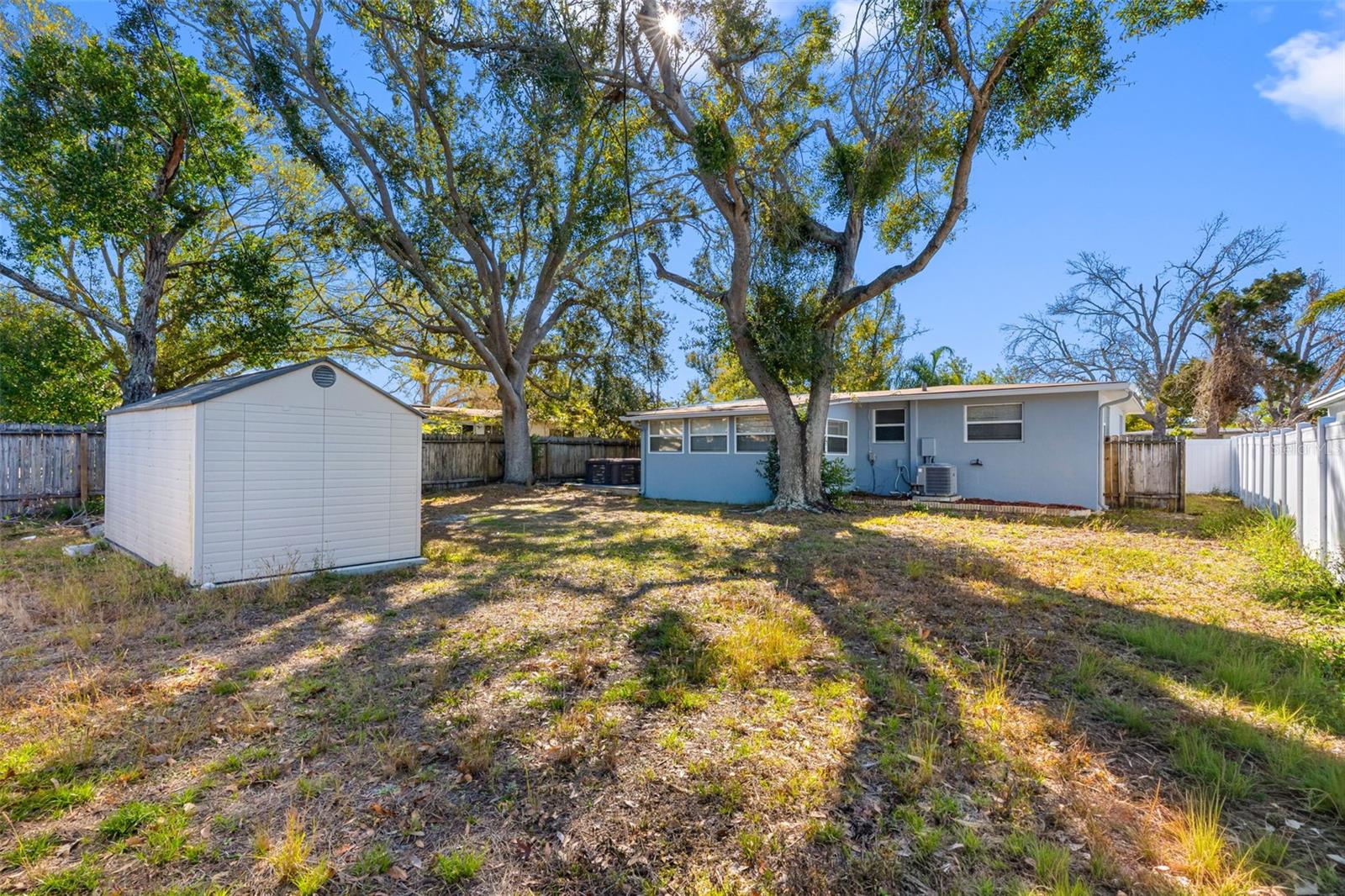 Image 18 of 22 For 4711 28th Avenue N