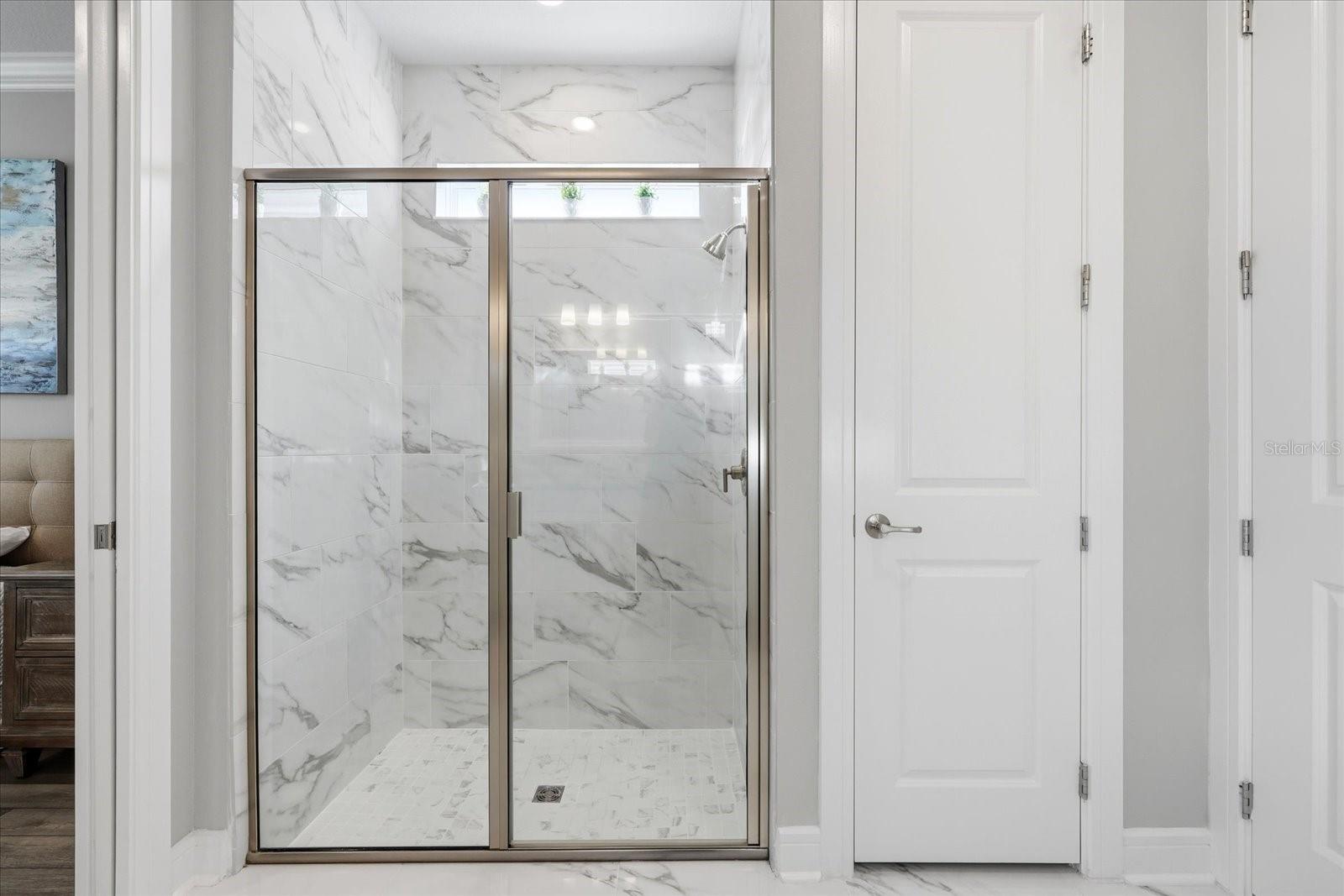 Image 35 of 87 For 5356 Blue Crush Bend